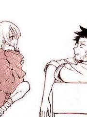 矮个子的辣妹与高个子的冒失男